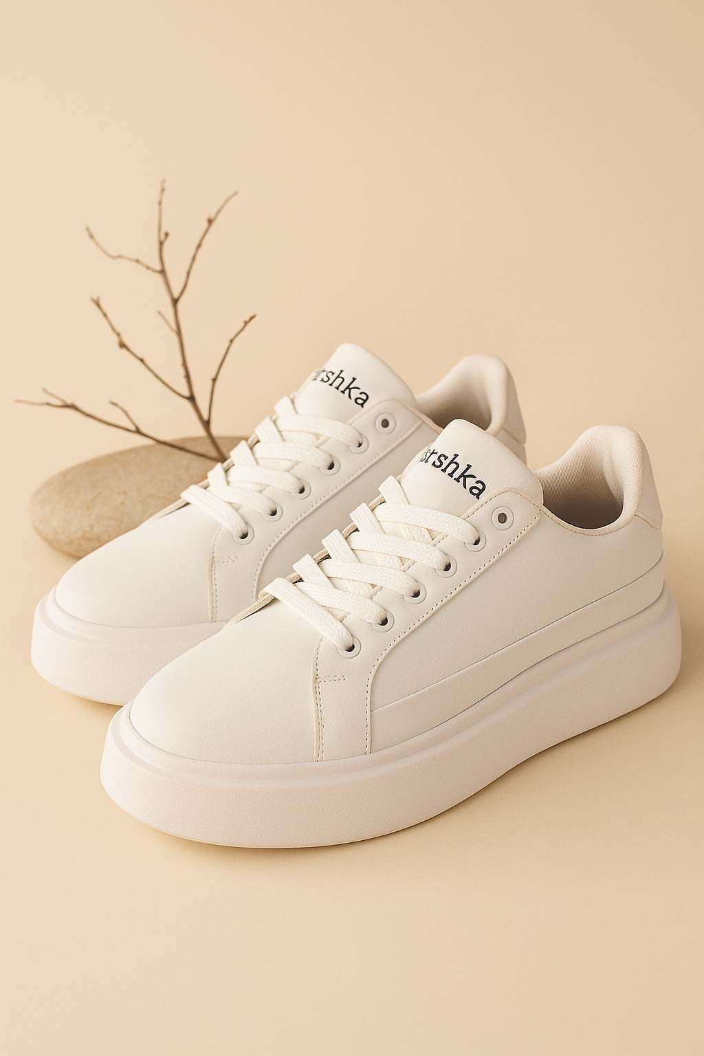 210309✅ (3) ونس 210309 BERSHKA سفید - Image 1